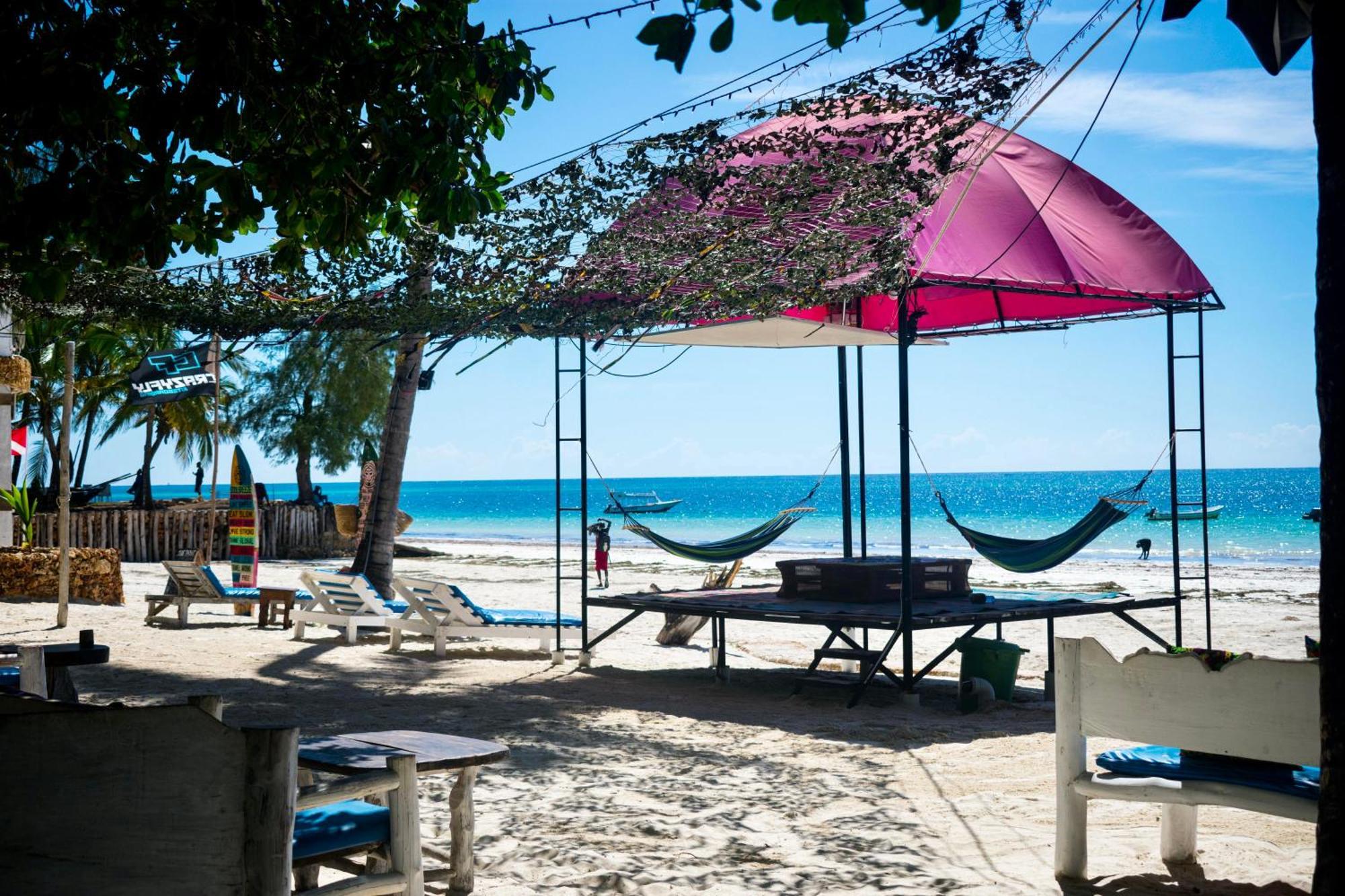 Soul Breeze Beach Resort Playa de Diani Exterior foto