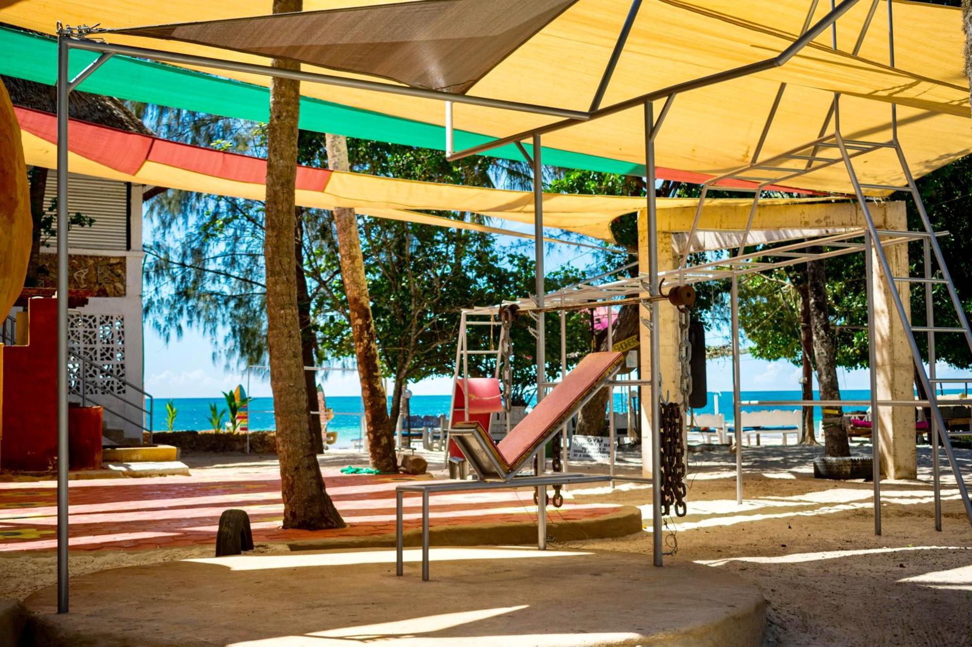 Soul Breeze Beach Resort Playa de Diani Exterior foto